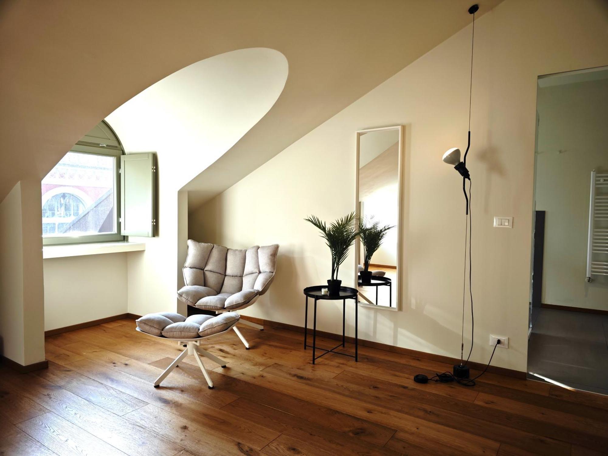 Hostdomus - Lagrange Luxury Apartment Turin Ngoại thất bức ảnh